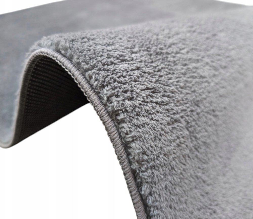 Covor monocrom gri modern cu finisaj antiderapant ETA4 Lăţime: 80 cm | Lungime: 150 cm