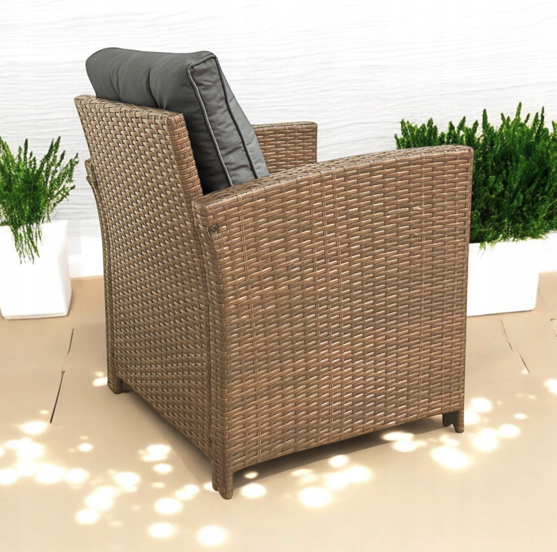 Set de două fotolii de grădină din technoratan SFS020-SC - maro natural + perne gri