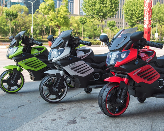 Motocicletă electrică pentru copii K1500 EMULATION Alb
