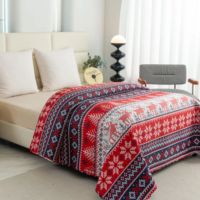 Cuvertură de pat roșie, cu model nordic Lățime: 200 cm | Lungime: 220 cm