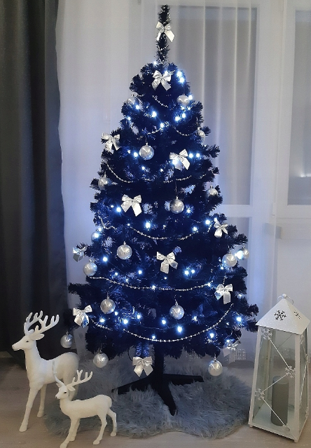 Brad de Crăciun cu decorațiuni negre 180 cm