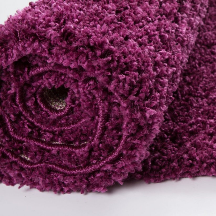 Nádherný fialový koberec Shaggy