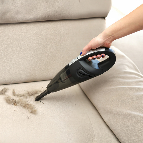 Bezdrôtový cyklónový ručný vysávač do auta - 2600 mAh, s príslušenstvom