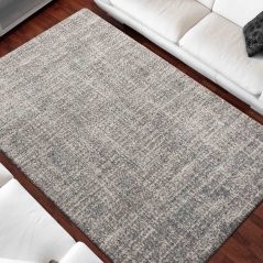 Jemný vzorovaný koberec v moderním provedení