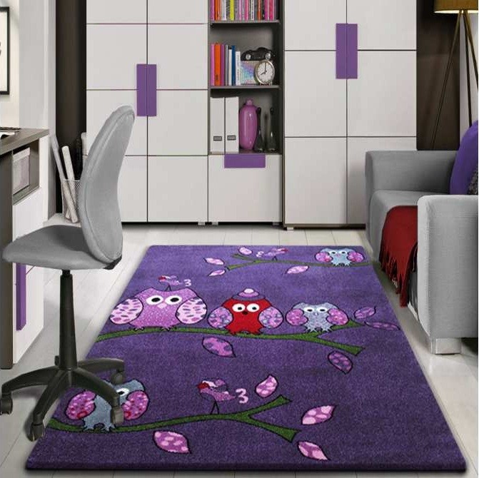 Dětský koberec fialové barvy - Rozměr koberce: Šířka: 400 cm | Délka: 500 cm