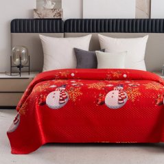 Červený prešívaný vianočný prehoz so snehuliakmi – štýlová zimná dekorácia na posteľ
