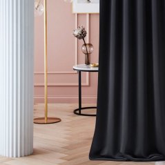 Razkošna zatemnitvena zavesa z vijaki v črni barvi 140 x 280 cm