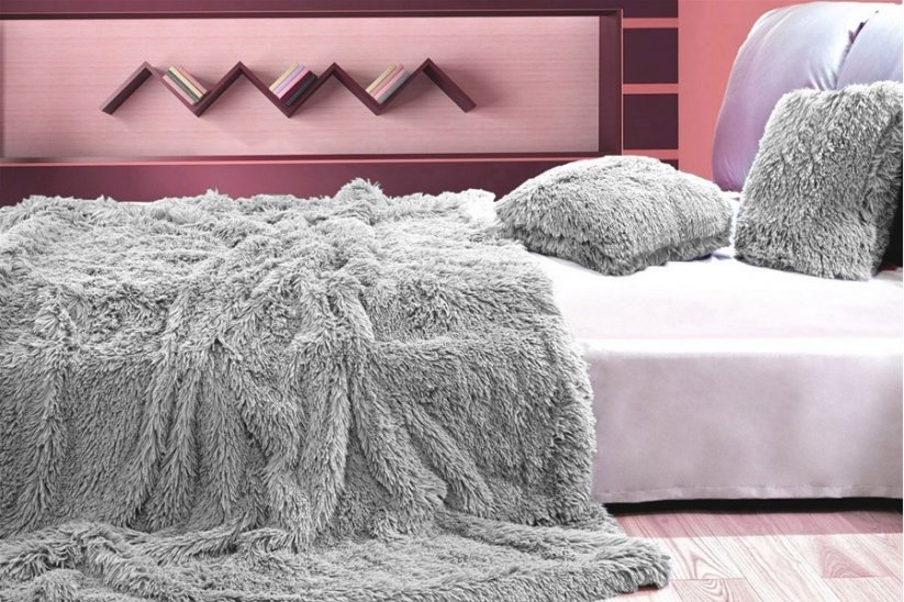 Bolyhos takaró/ágytakarók szürke színben, 150 x 200 cm