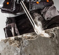 Búracie kladivo s antivibračnou rukoväťou SDS+ 900 W