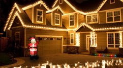 Weihnachtsdekoration aufblasbarer Weihnachtsmann mit LED-Beleuchtung 180 cm