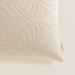 Dekorativer Kopfkissenbezug in Creme
