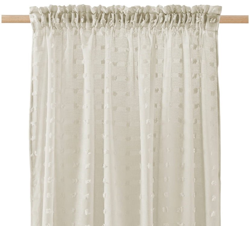 Moderné vzorované záclony do izby