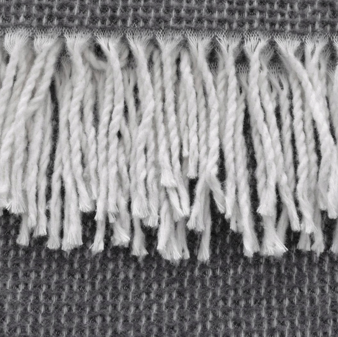 Turecká bavlnená deka s ozdobnými strapcami - sivá