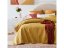 Zářivý jednobarevný přehoz na postel žluté barvy 170 x 210 cm