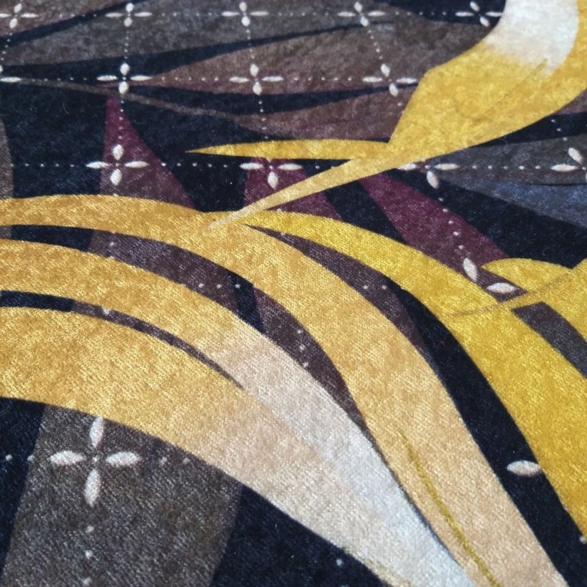 Nádherný protiskluzový koberec se vzorem