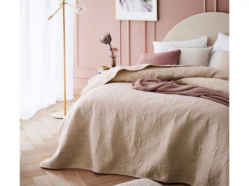Štýlový dekoračný prehoz na posteľ béžovej farby 170 x 210 cm