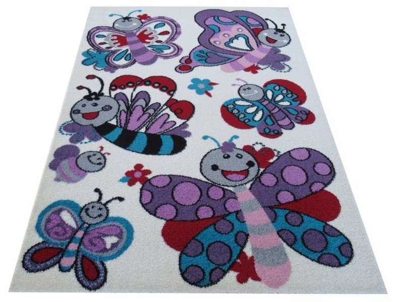 Детски килим с пеперуди