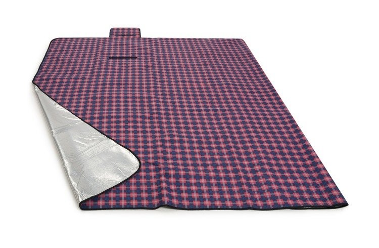 Visokokakovostna odeja za piknik v modro-rdeči barvi
