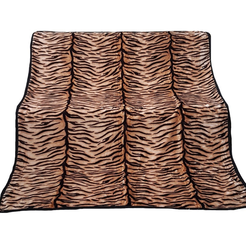 Pătură acrilică de lux modernă, culoarea maro cu model de tigru