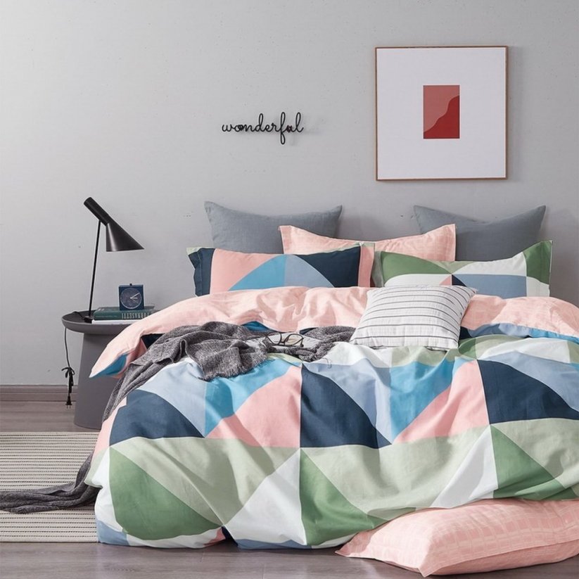 Pestrofarebné vzorované posteľné obliečky