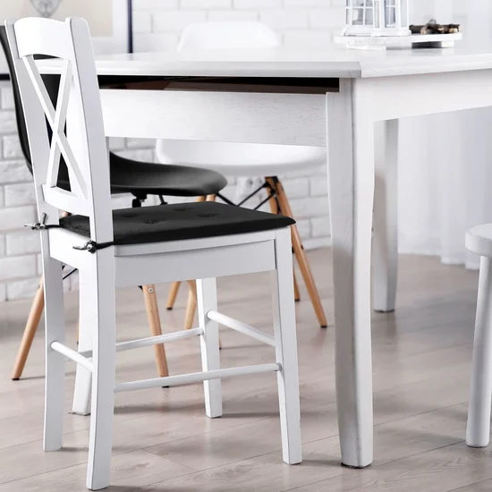 Bársony ülőpárna szegéllyel