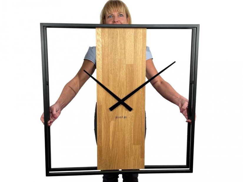 Designové nástěnné hodiny v kombinaci dřeva a kovu 80 cm