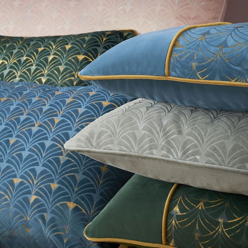 Svetloružová zamatová obliečka Glossy 45 x 45 cm