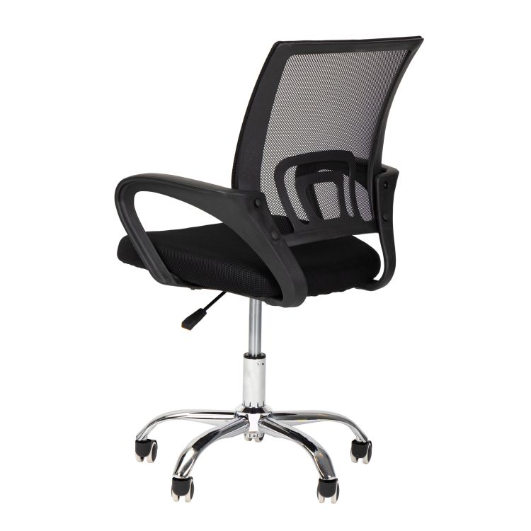 Ergonomická kancelářská židle v černé barvě s kovovou základnou