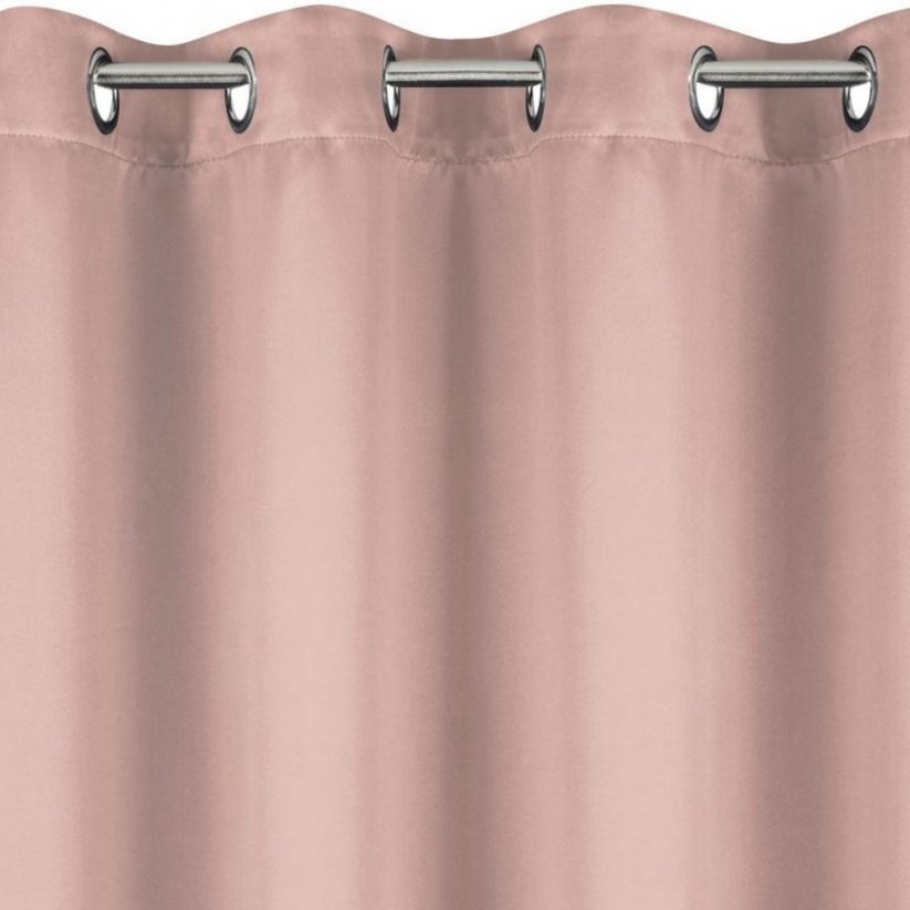 Draperie blackout culoarea roz cu inele metalice 135 x 250 cm