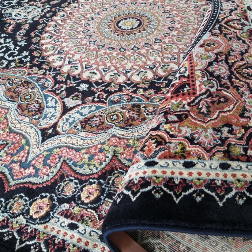 Vintage szőnyeg tökéletes piros mintával
