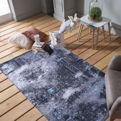 Многоцветен килим със сребрист и син мотив