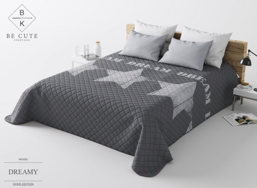 Přehoz na postel šedé barvy s bílými hvězdami 220x240 cm