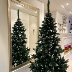 Weihnachtsbaum mit Schneeimitation auf den Ästen 220 cm hoch