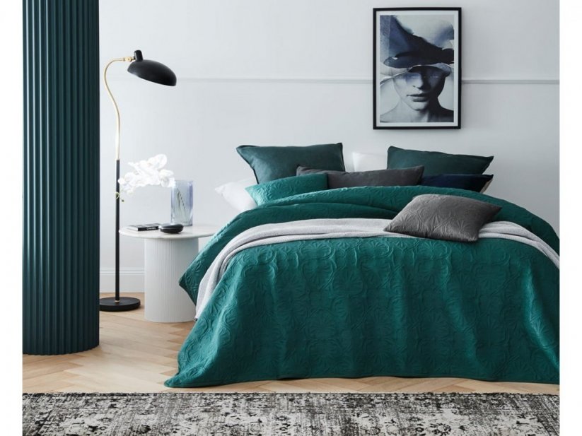 Cuvertură de pat fenomenală matlasată, în frumoasă culoare verde kerosen 240 x 260 cm