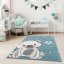 Hebký modrý koberec do detskej izby s motívom medvedíka