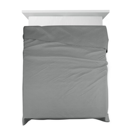 Sivá moderný prehoz na posteľ s geometrickým vzorom
