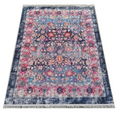 Sodobna preproga za dnevno sobo z orientalskim vzorcem