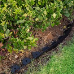 Gyepszegély - műanyag kerti járda horgonyokkal 10 m