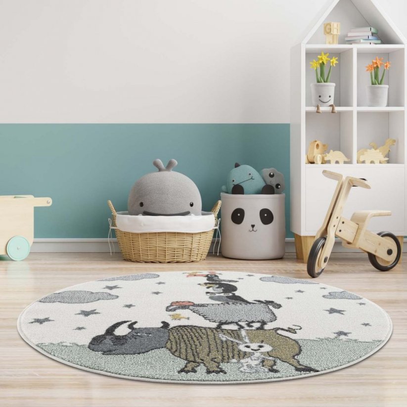 Kulatý koberec se zvířátky do dětského pokoje