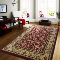 Kvalitný koberec v červenej farbe vo vintage štýle