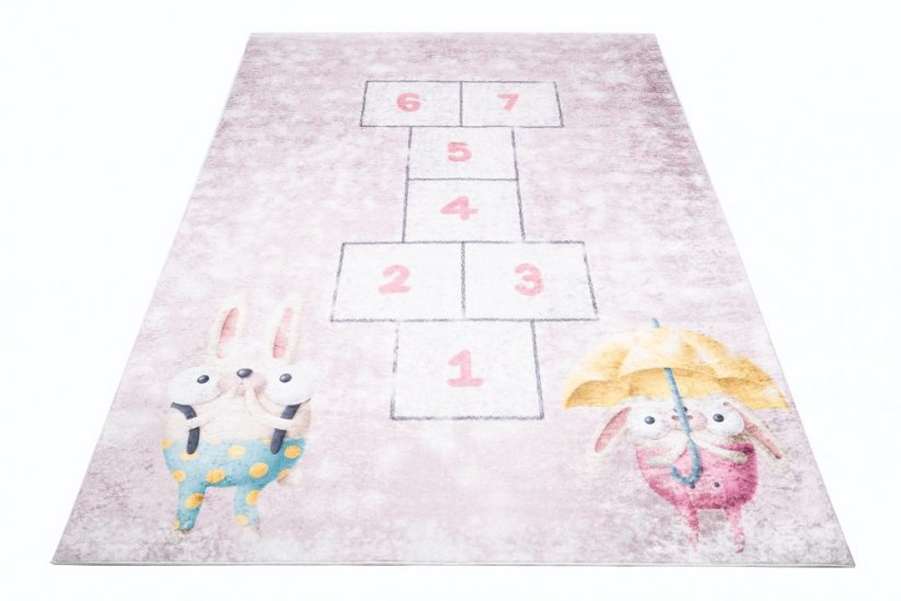 Dětský koberec s motivem zvířátek a her školka