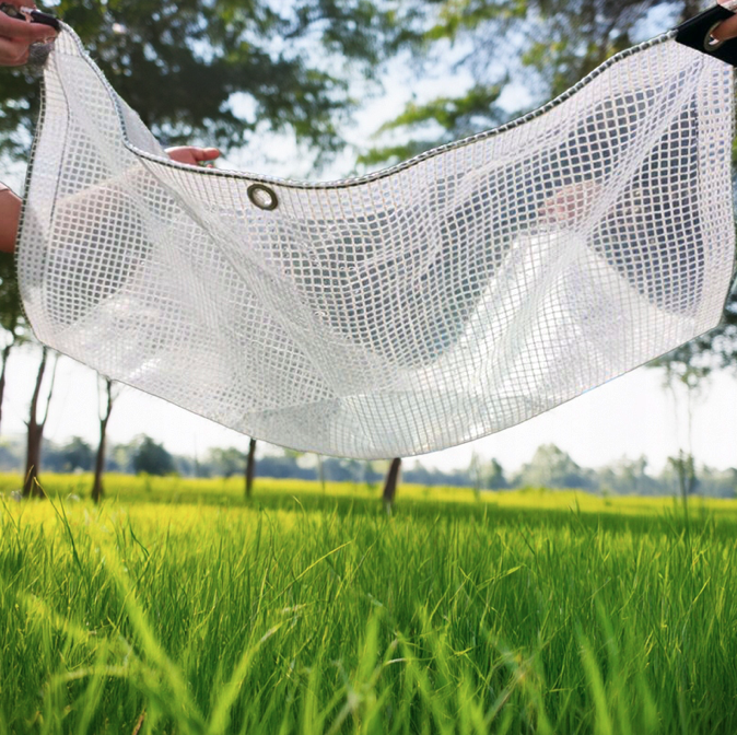 Prelata transparentă 100 GSM, protecție UV 3 %