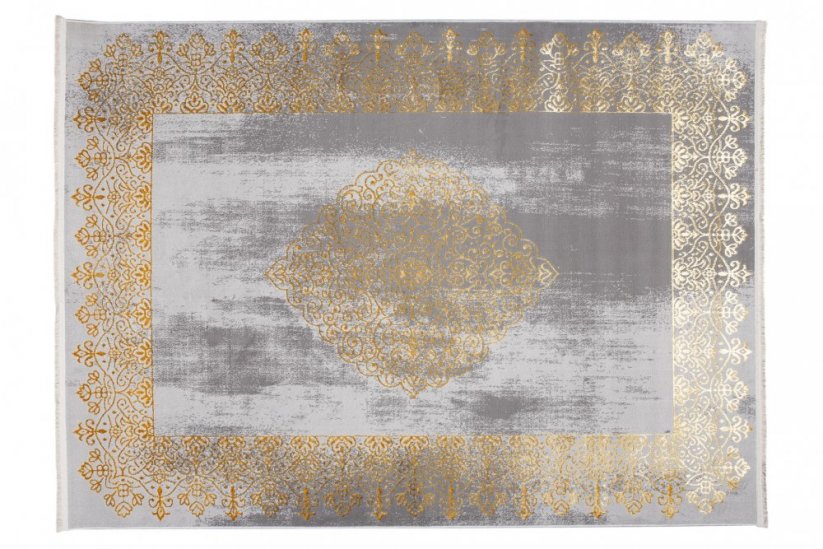 Moderný koberec sivej farby s orientálnym vzorom