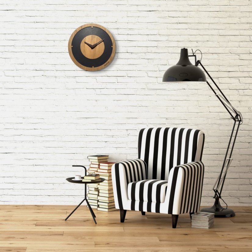 Drevené nástenné hodiny z dubového dreva Oak Flow – 30 cm