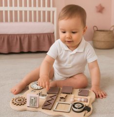 Manipulationsbrett aus Holz - Teddybär mit interaktiven Elementen