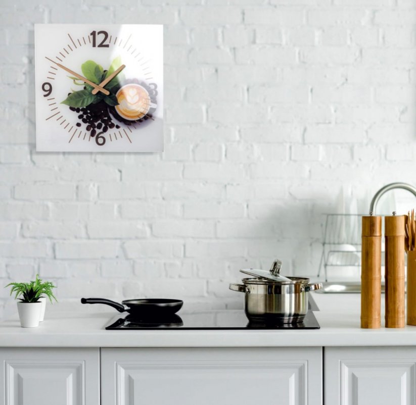 Kuhinjski sat s drvenim kazaljkama sa motivom cappuccina