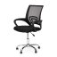Ergonomická kancelářská židle v černé barvě s kovovou základnou