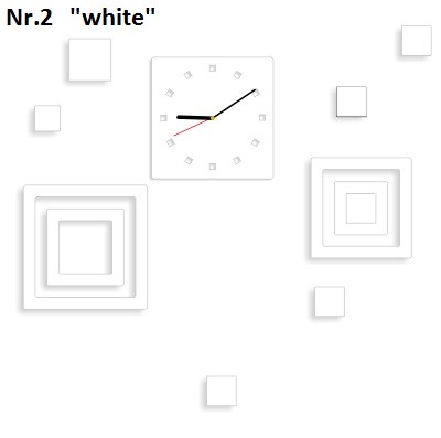 Černé hodiny na stěnu ve tvaru čtverců