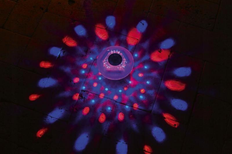 Schwimmende Pool-Lampe