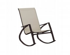 Vrtna stolica za ljuljanje u smeđoj boji